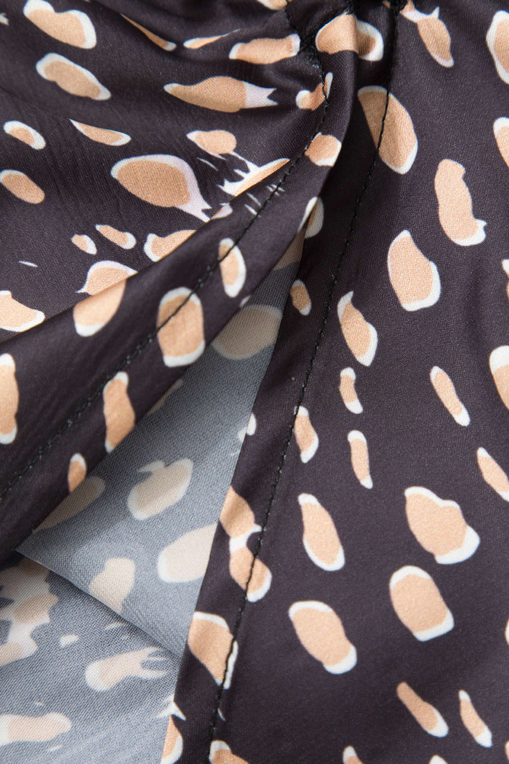 Falda Midi Leopardo Con Cinturón Lazo Y Abertura Frontal