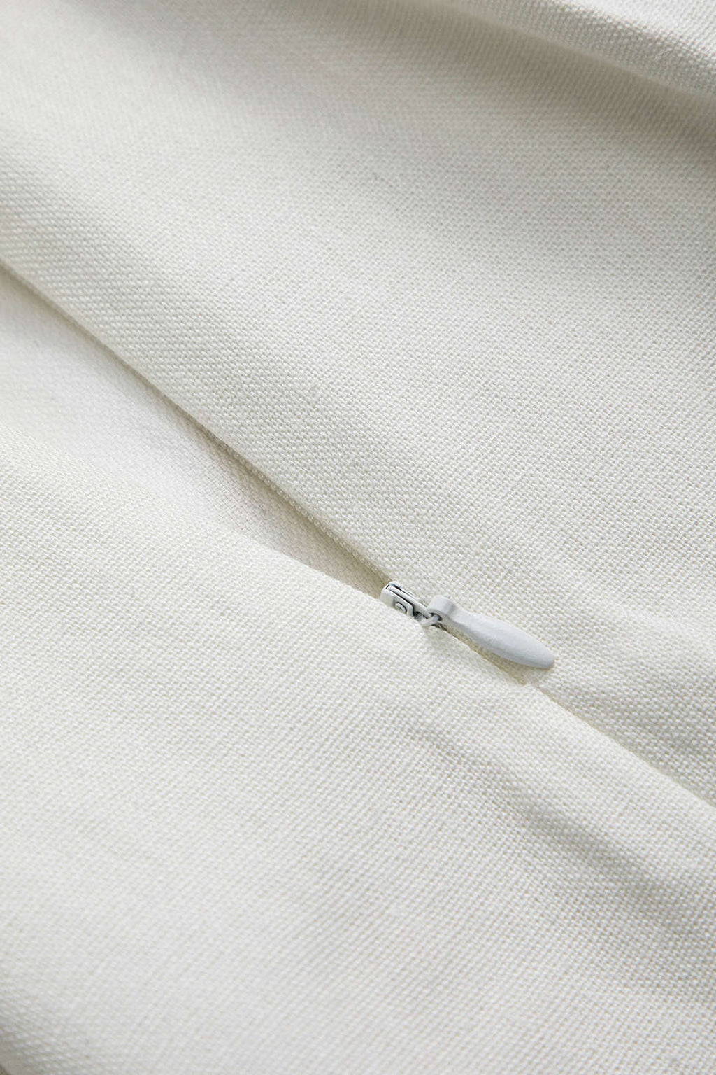 Falda de Lino con Volantes y Cremallera Minimalista