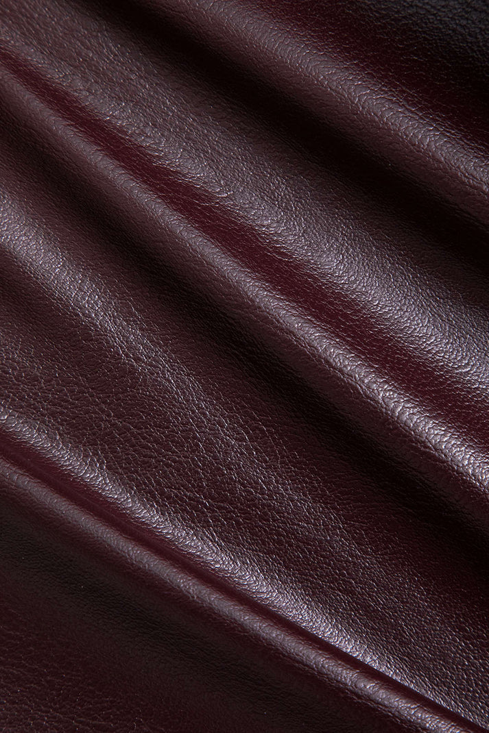 Chaqueta Restin Burdeos Con Cintura Corta Silueta Elegante
