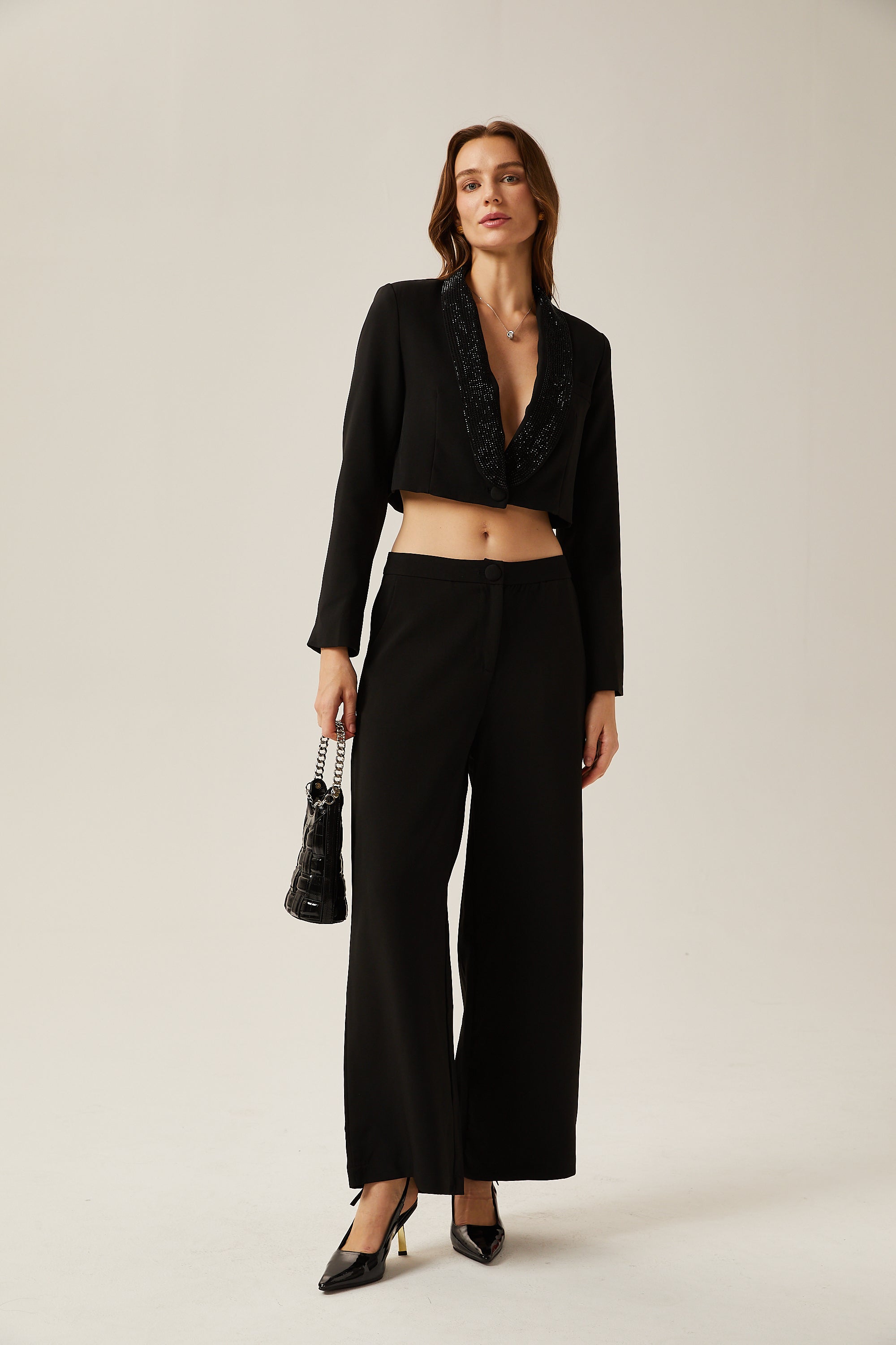 Conjunto Berenice Chaqueta Cristales Y Pantalón Elegante