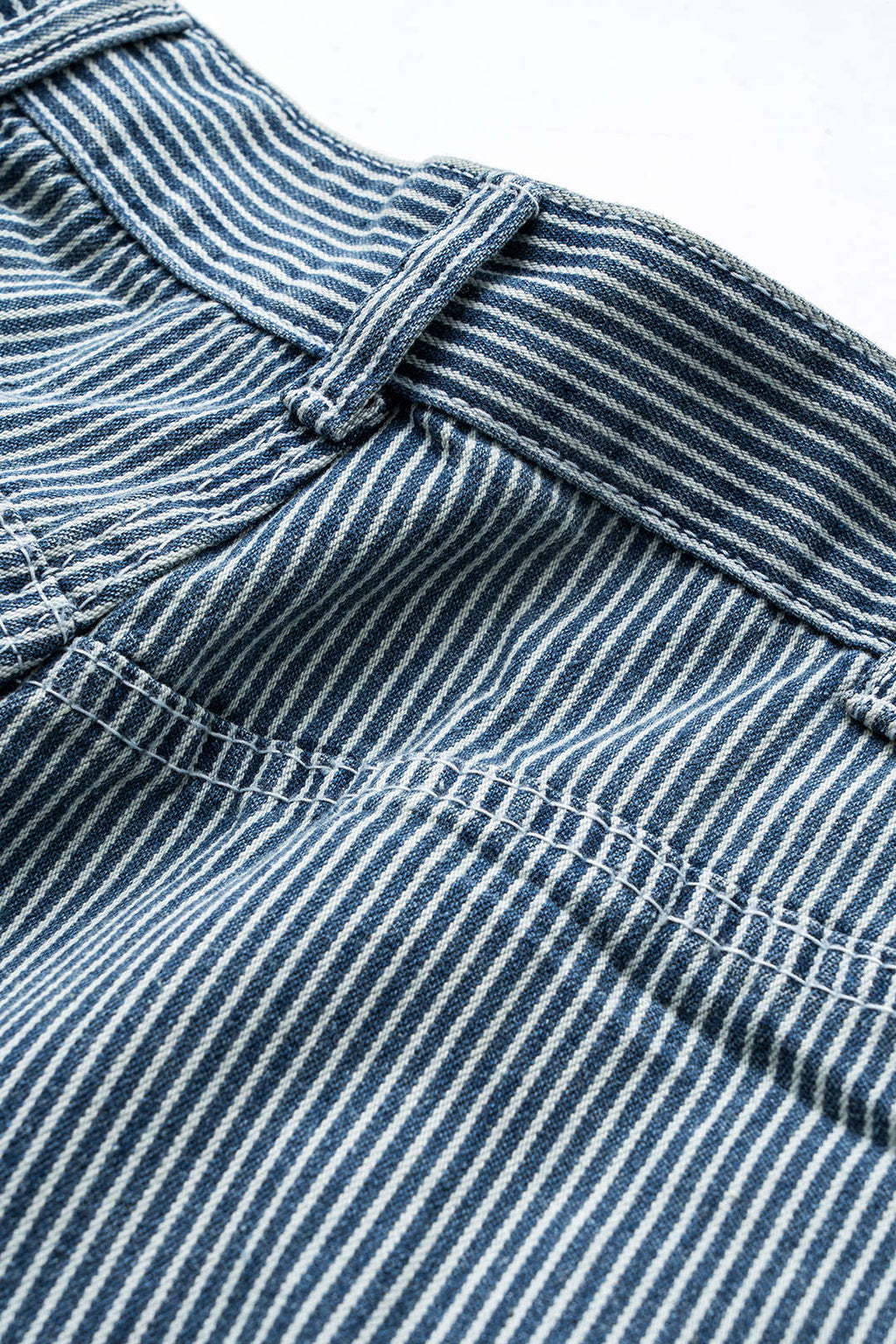 Jeans Anchos de Denim Rayados con Bolsillo Monograma