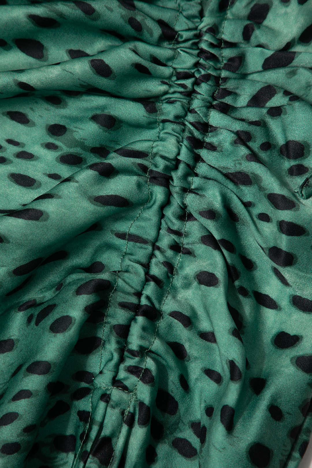 Falda Midi Leopardo Con Cinturón Lazo Y Abertura Frontal