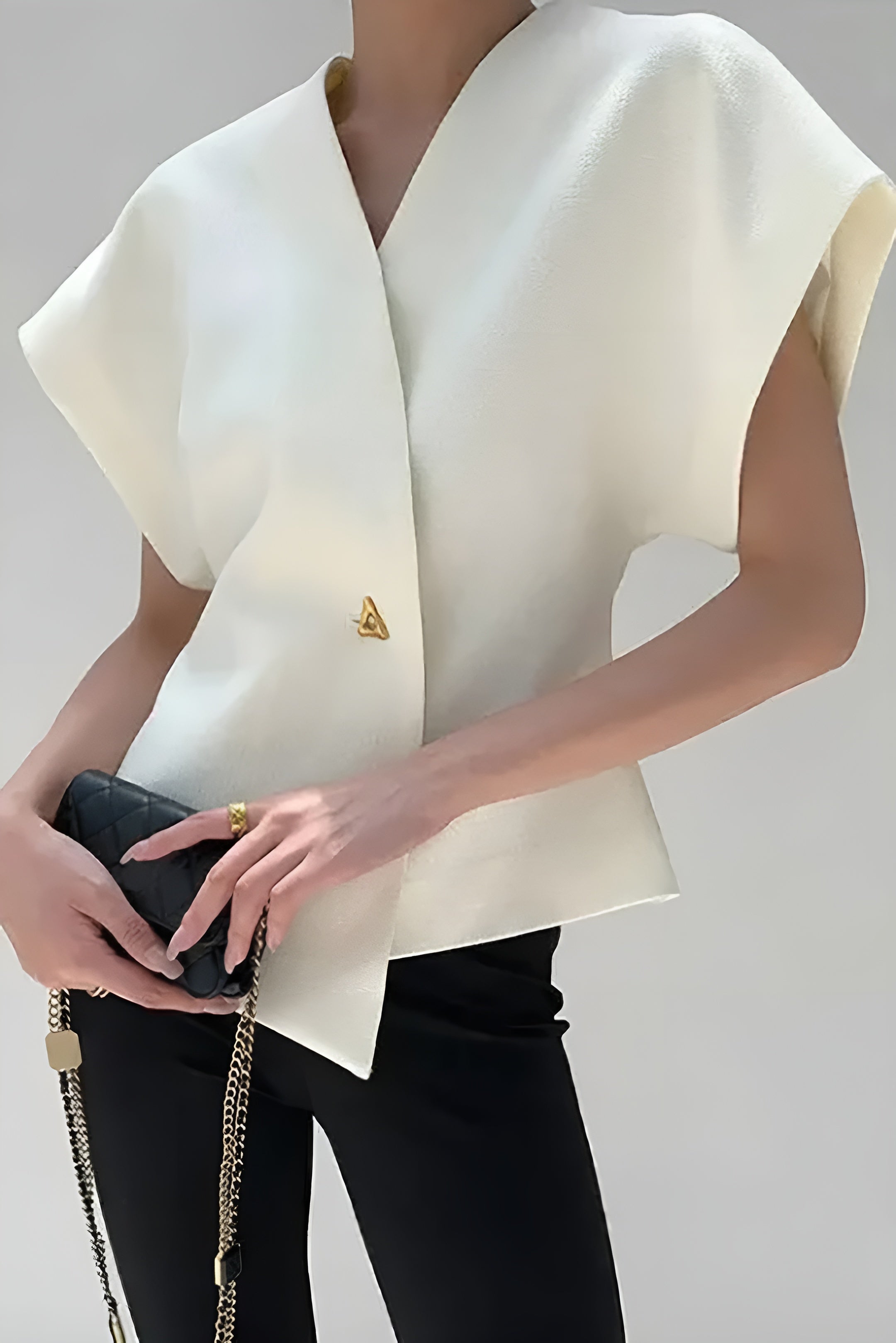 Camisa Minimalista Con Botones y Escote en V Mujer Elegante