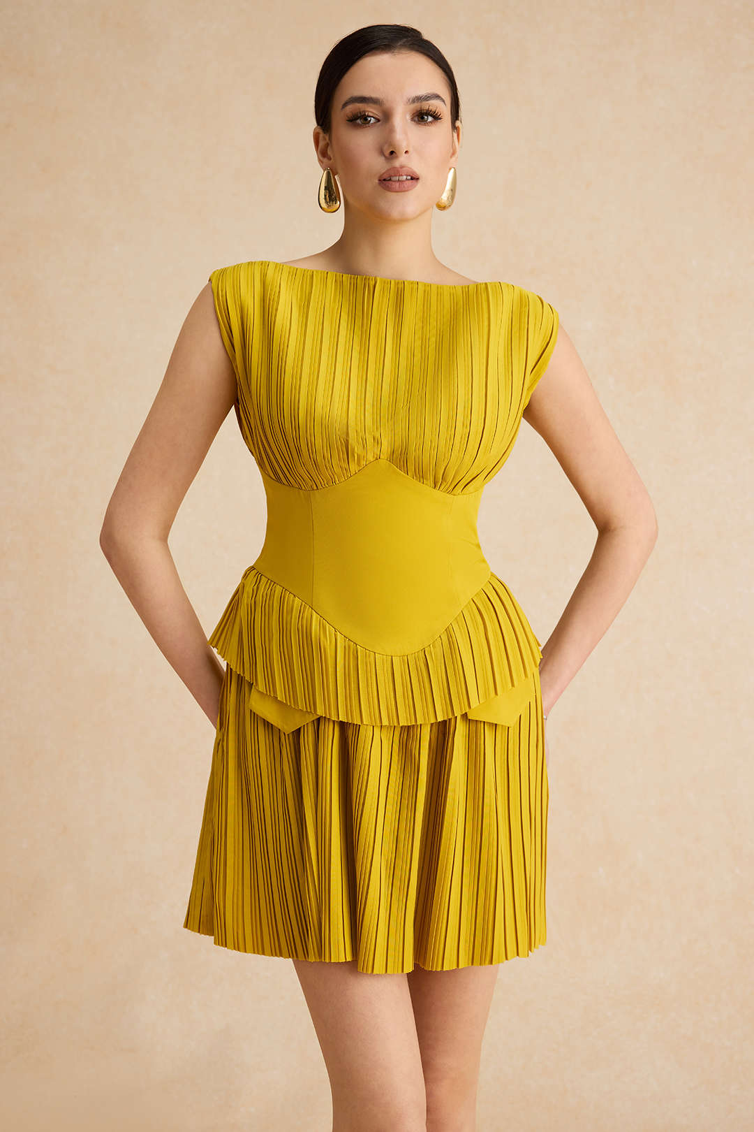 Vestido Mini Con Corsé Plisado Patchwork Sin Mangas
