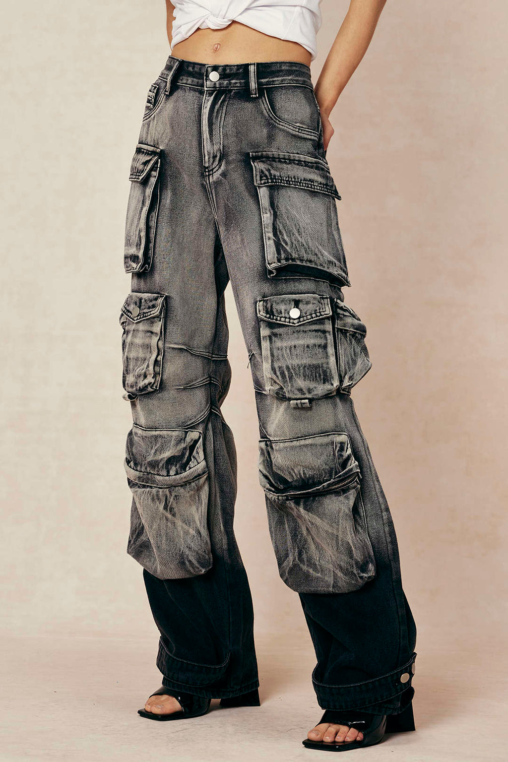 Jeans Cargo De Pierna Ancha Con Ombre Y Bolsillos Multiples