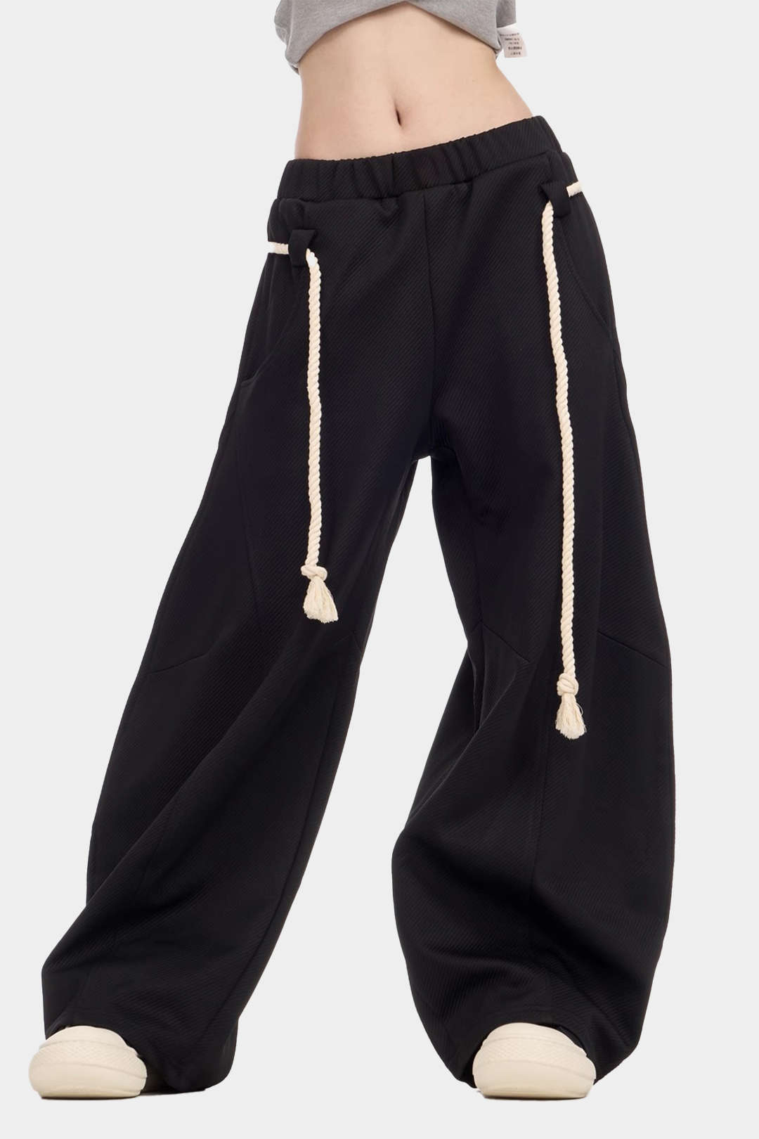 Pantalones Anchos con Cordón y Silueta Drapeada Suave