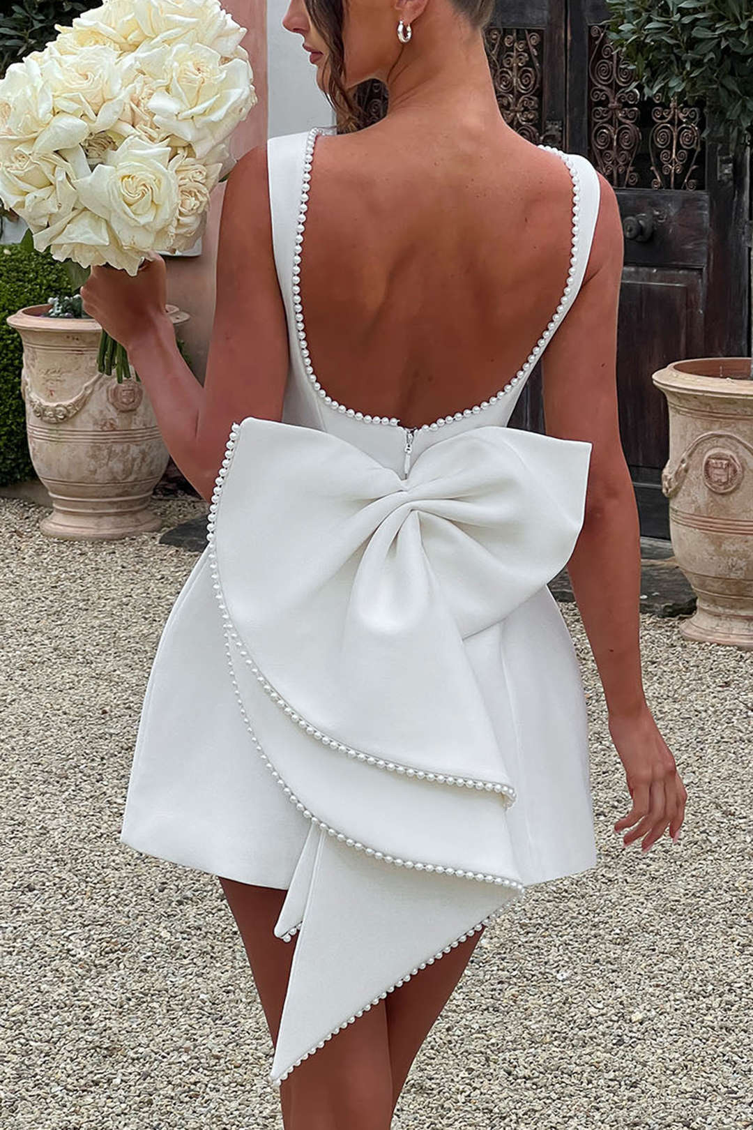 Vestido Corto Plisado Sin Mangas Lazo Y Perlas Con Cremallera