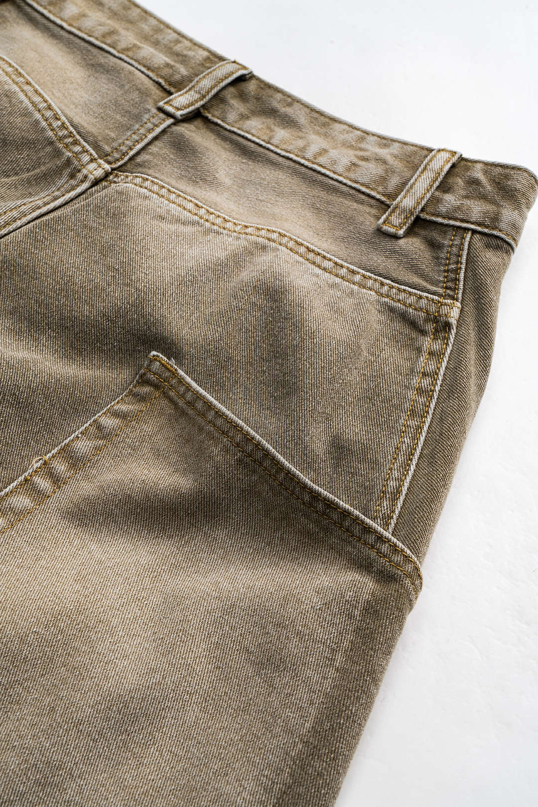 Jeans de Pierna Ancha Lavados Estilo Barril Diario