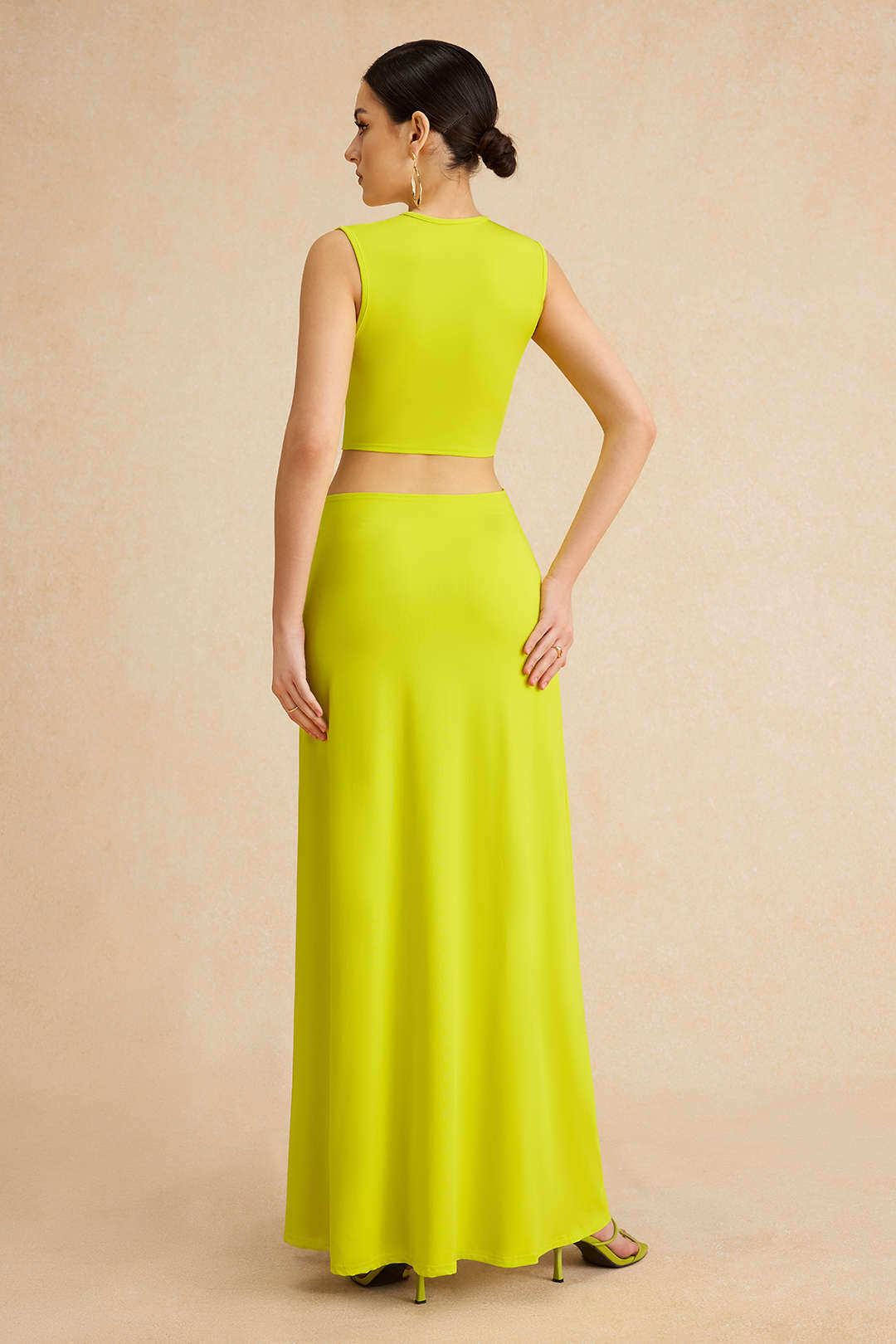 Vestido Midi Elegante Sin Mangas Con Espalda Twist