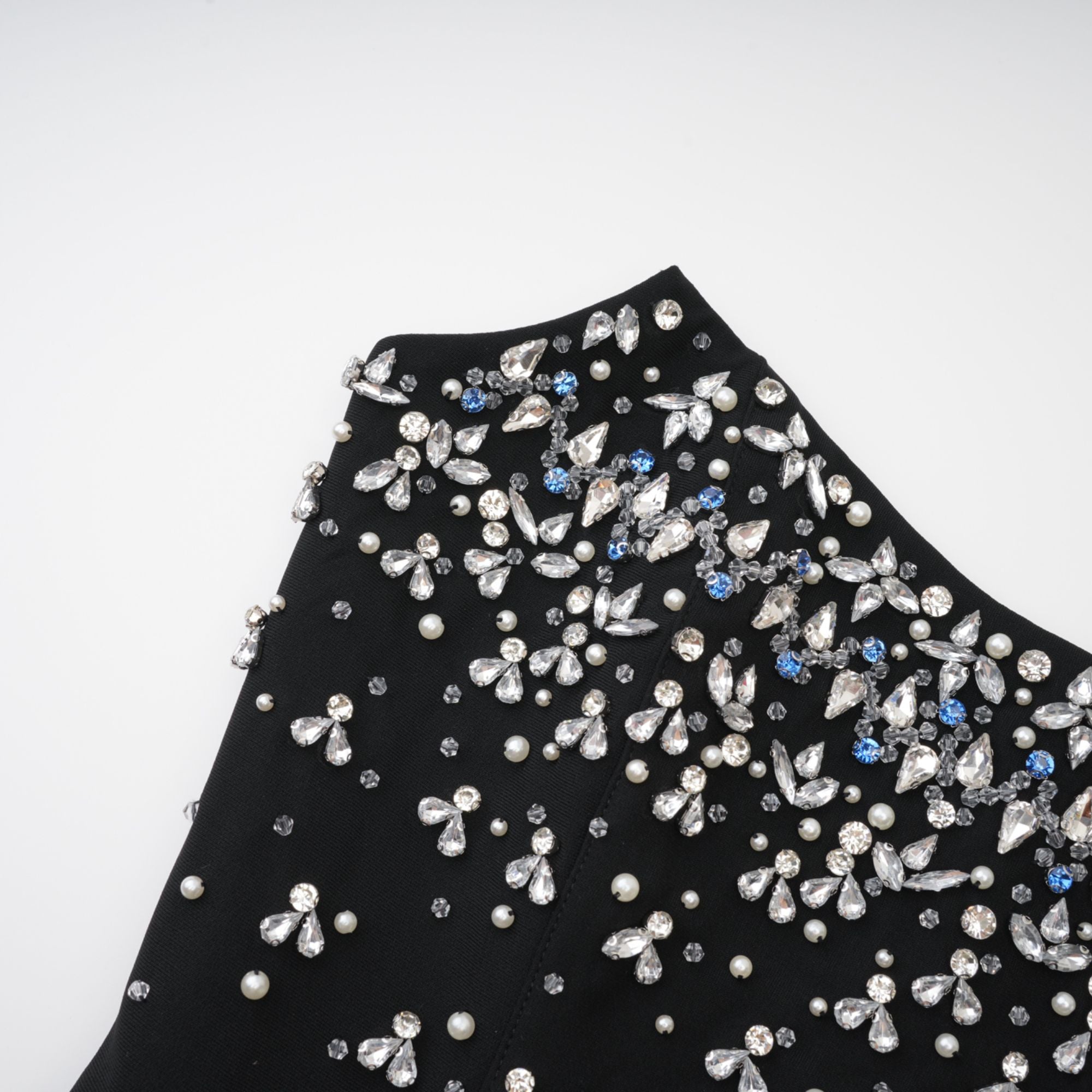 Vestido Maxi Adornado Para Noche De Gala Elegante Y Glamour