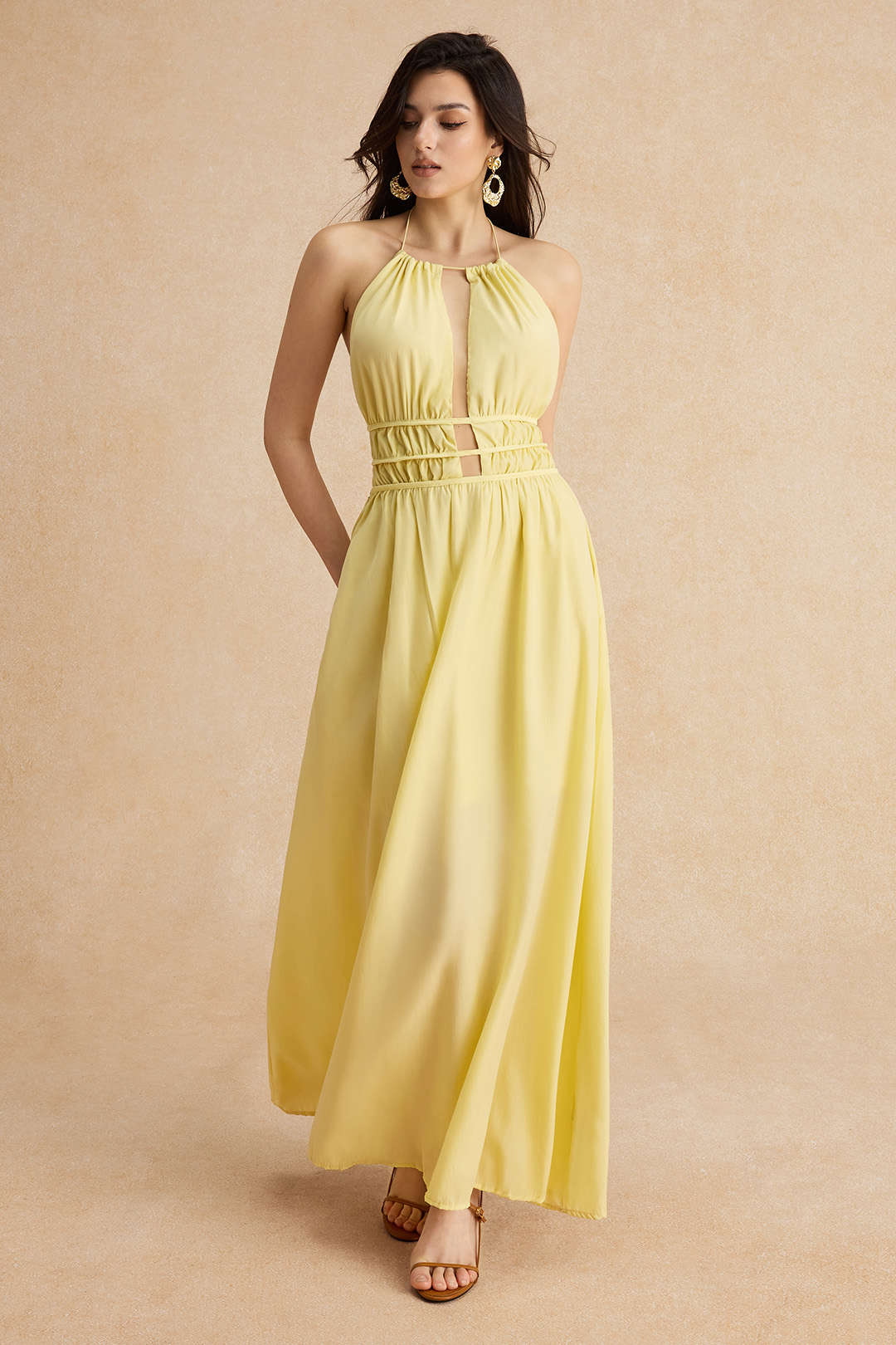 Vestido Maxi Halter Sin Mangas Con Recortes Elegante