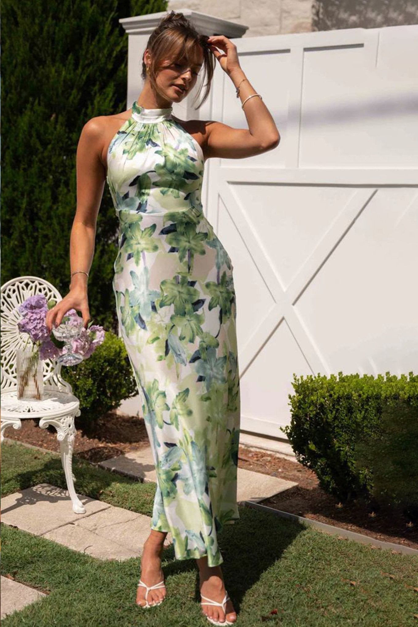 Vestido Midi Satin Halter Con Espalda Abierta Floral Gill